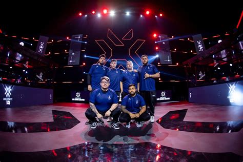lcq valorant 2022 untuk pencinta hero combo dan claim bonus pemain mid game: Pass royale murah referensi top up promo image 1
